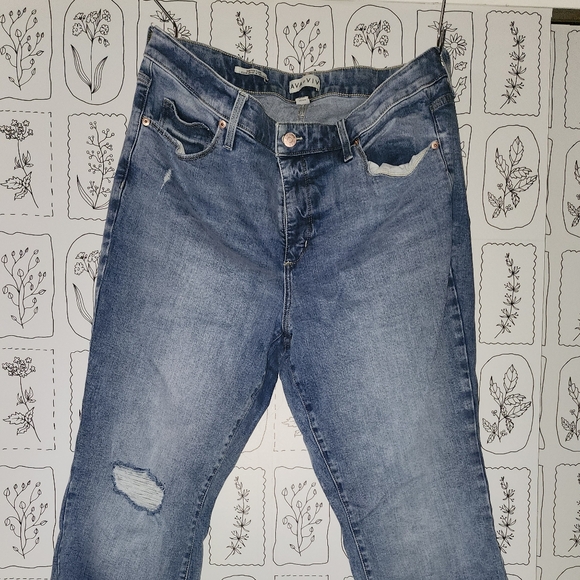 Jeans - Picture 2 of 3